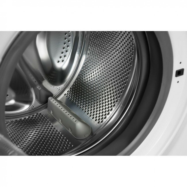 Встраиваемая стиральная машина с сушкой Hotpoint-Ariston BI WDHG 75148