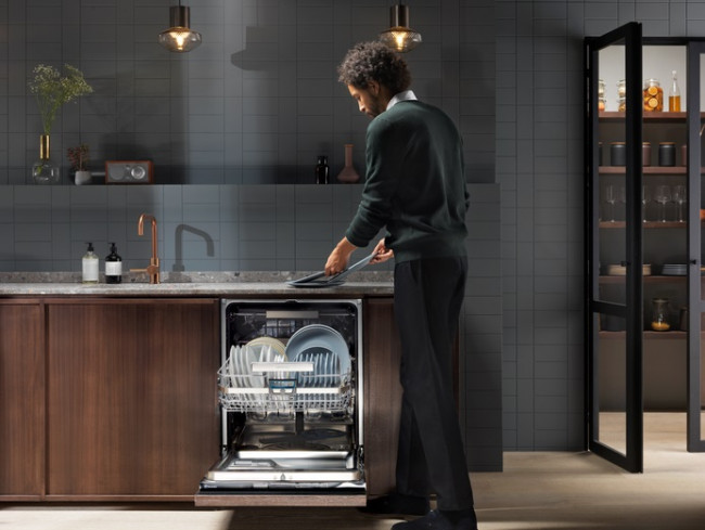 Встраиваемая посудомоечная машина Electrolux EEC967300L
