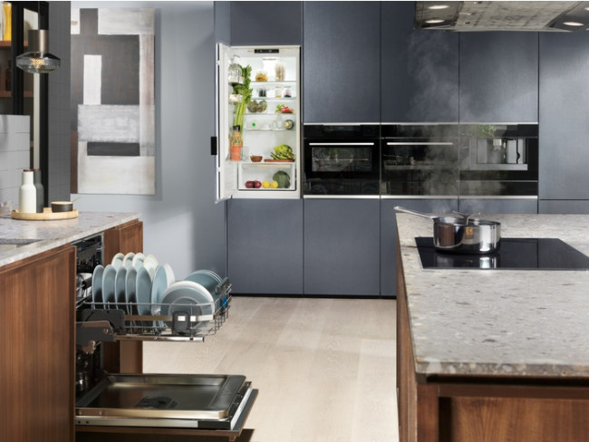 Встраиваемая посудомоечная машина Electrolux EEC967300L