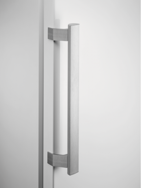 Морозильная камера Electrolux RUT5NF28W1