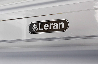 Встраиваемый двухкамерный холодильник Leran BIR 2502D Встраиваемый двухкамерный холодильник Leran BIR 2502D
